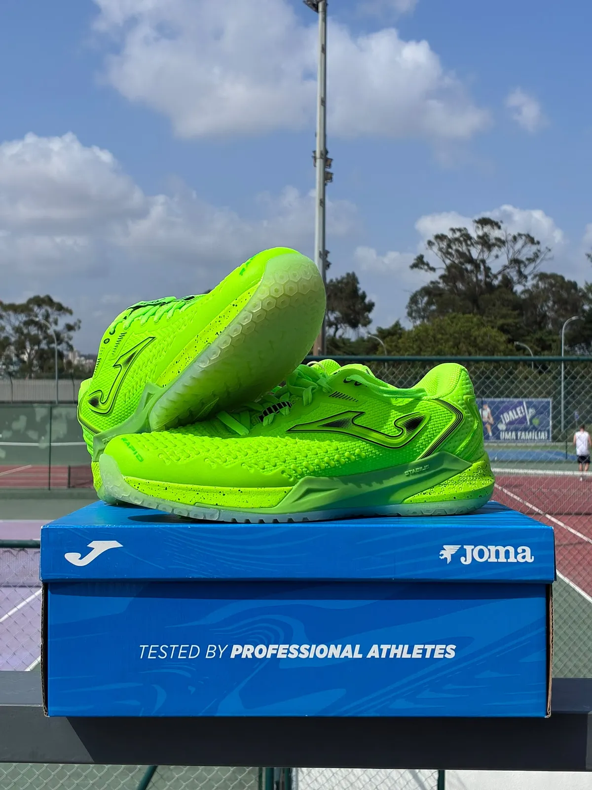 Joma T.Ace · Verde-fluor